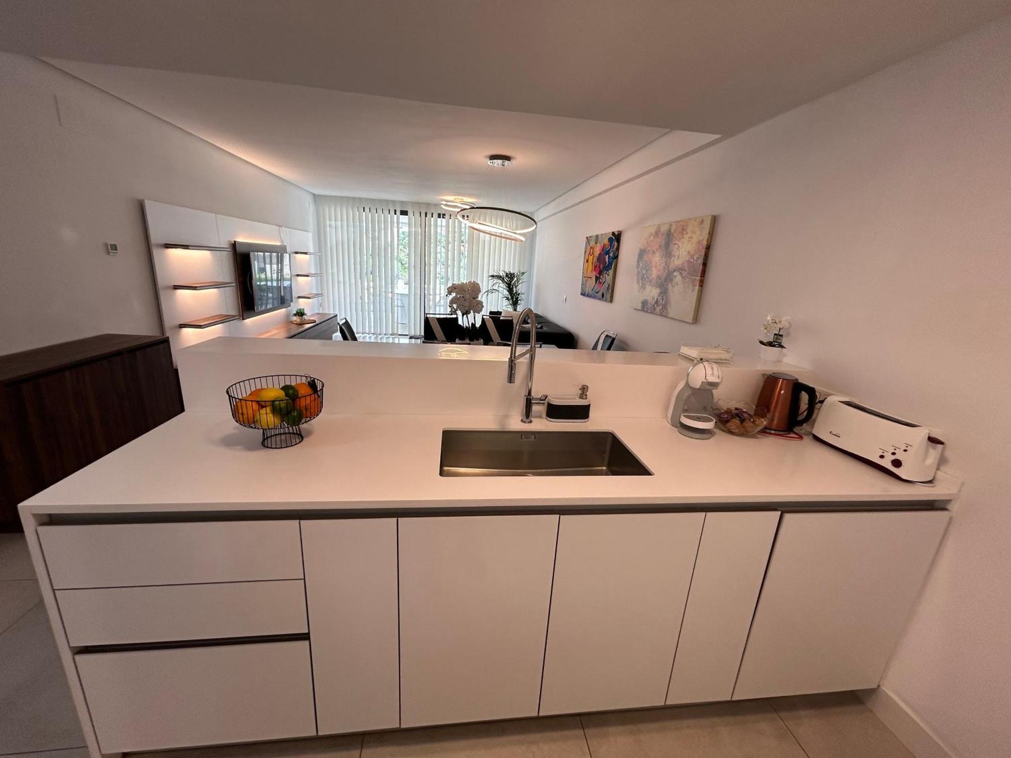 With Garden Cabopino Artola Homes Apartamento *